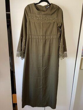 Olive green full length Women's maxi dress - traditional Middle Eastern Abaya